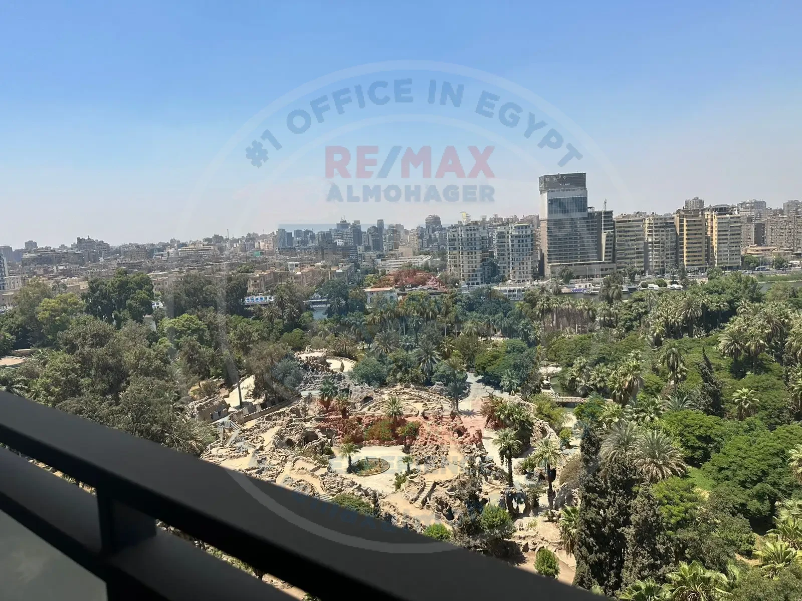 Apartment for sale in Zamalek neighborhood