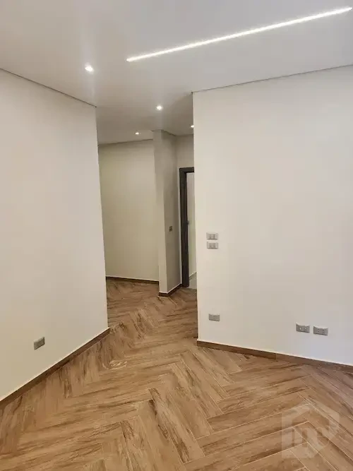 Apartment For Sale  Lotus North Area: 200 m² high-end finishing
