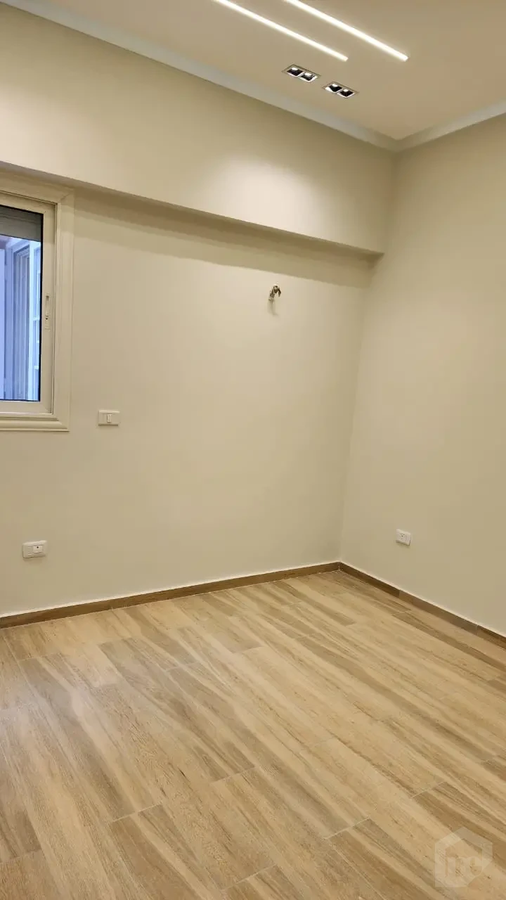 for sale apartment  in louts