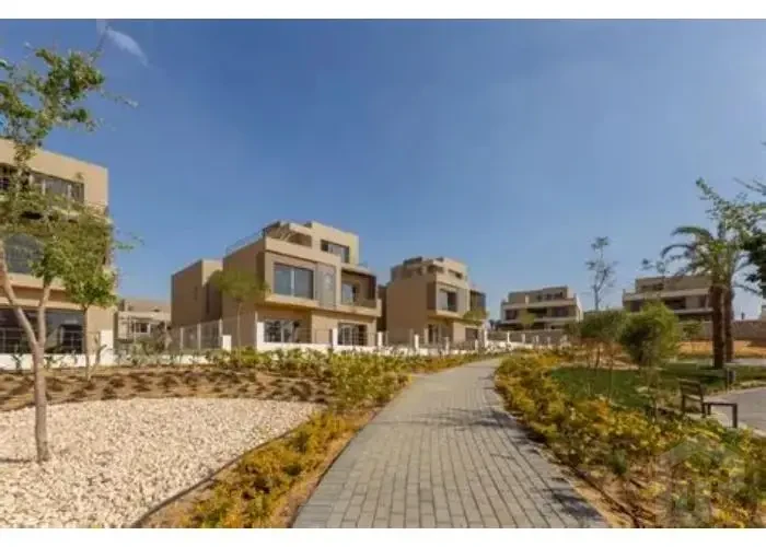 شقه للبيع في بالم هيلز متشطبه بالكامل