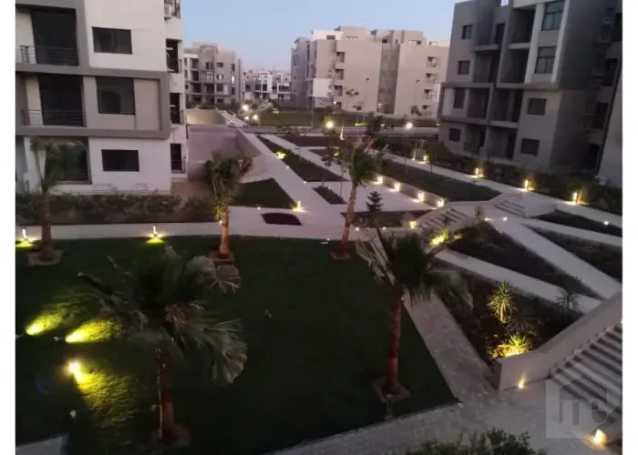 شقه للبيع