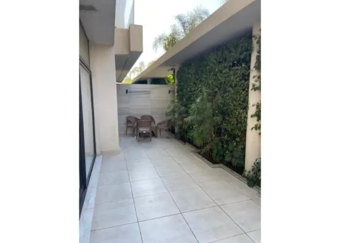 For Rent In Lake VIew