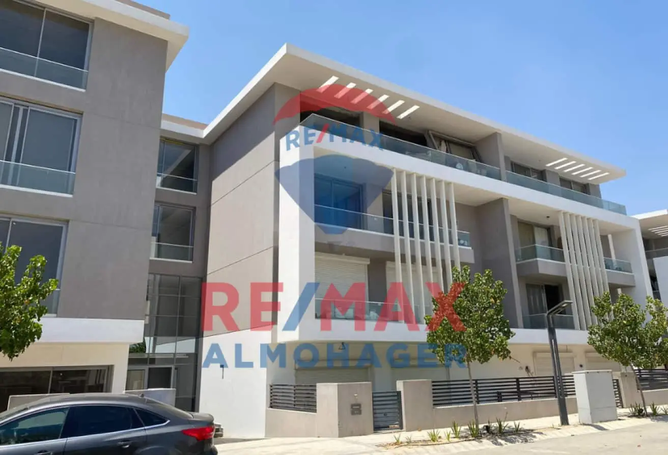 Garden Apartment | Ready to Move In – Market Price!