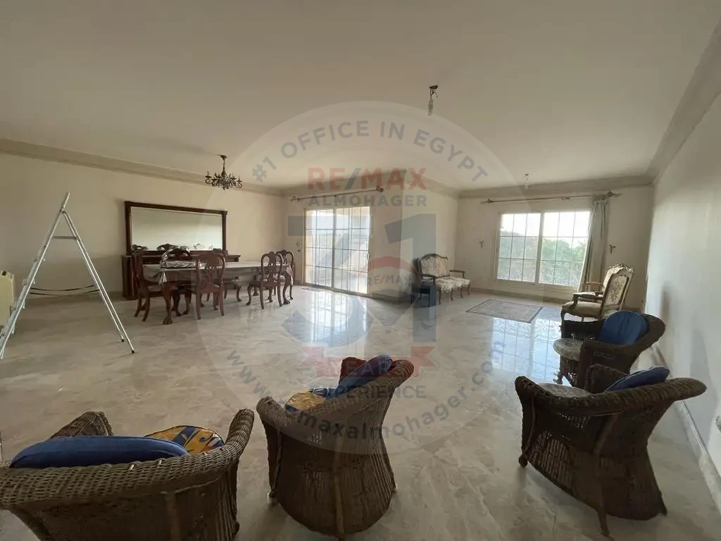 3 bedroom apartments for sale