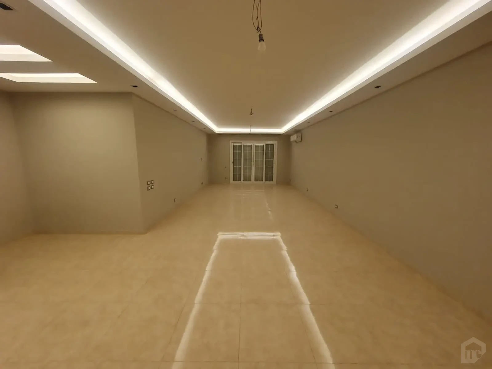 Apartment in Regents Park – Prime Location For Rent