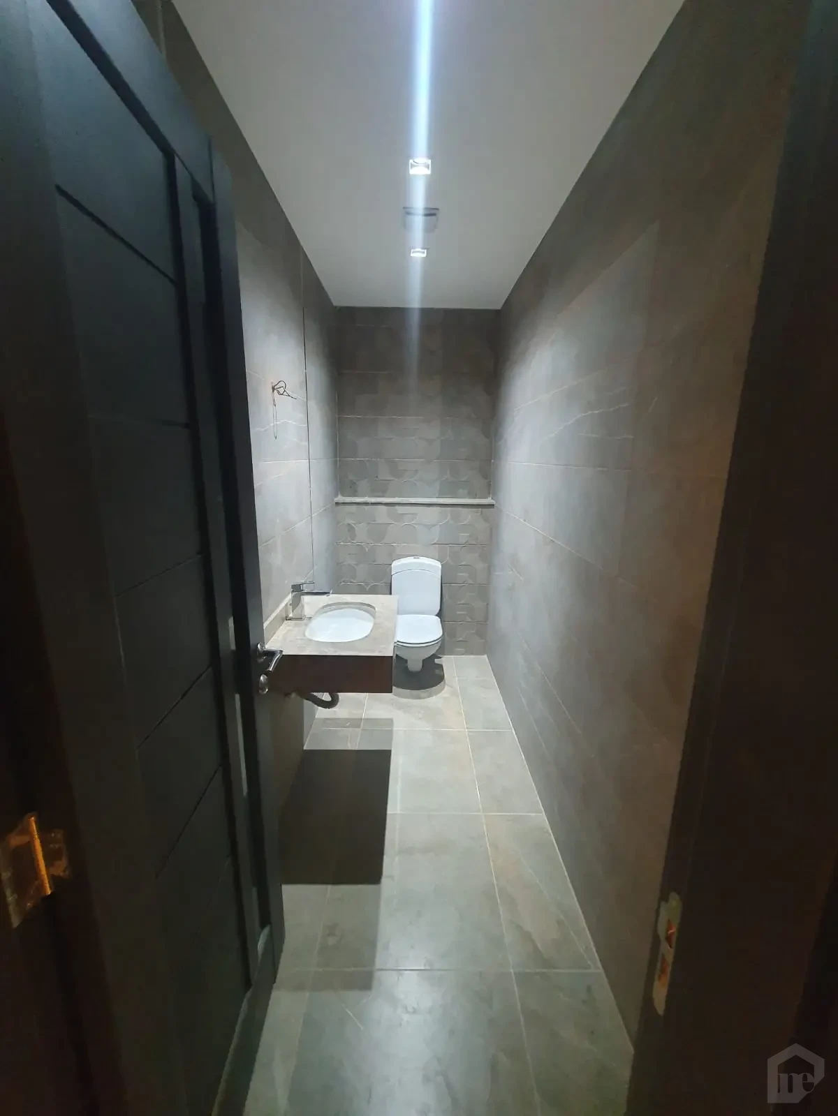 Apartment in Regents Park – Prime Location For Rent