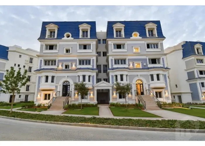 أي فيلا روف للبيع في ماونتن فيو هايد بارك