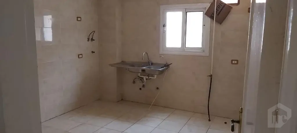 Apartment for rent in Al-Fasj complex