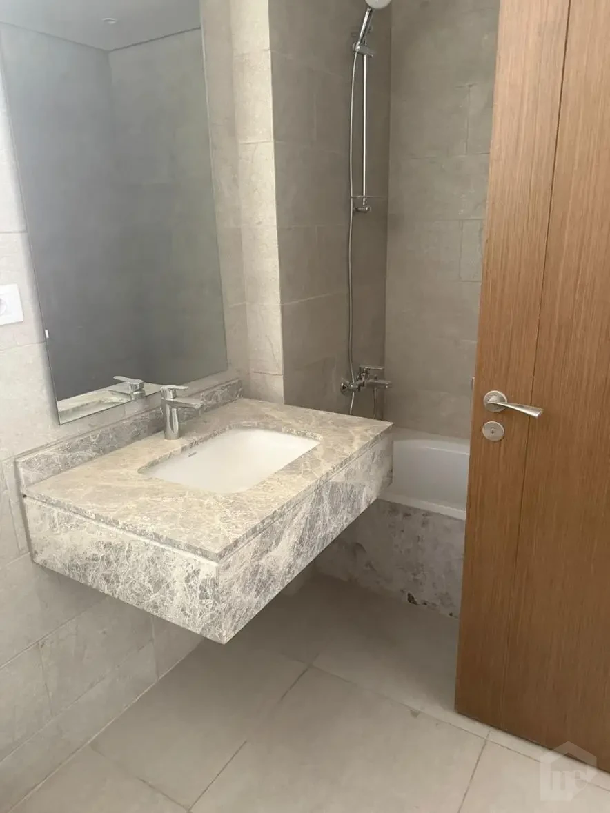 شقة 210م 3 غرف للبيع