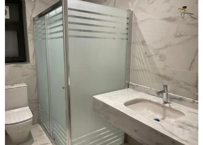 للأيجار في ليك فيو ريزيدنس