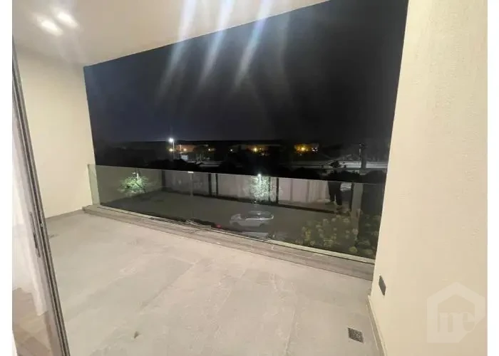 وحده للأيجار في ليك فيو ريزيدنس