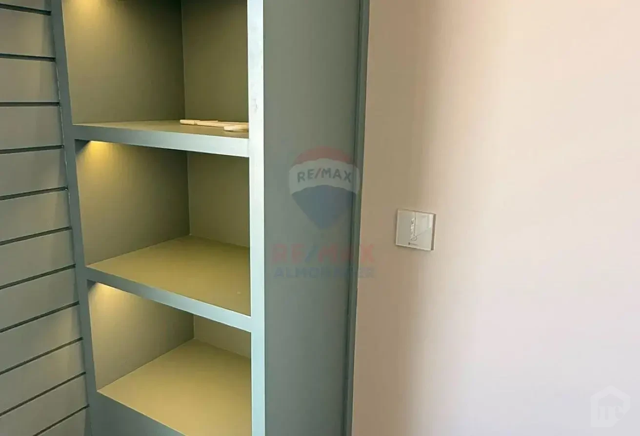 شقة مميزة مفروشة للإيجار في ويست ريدج