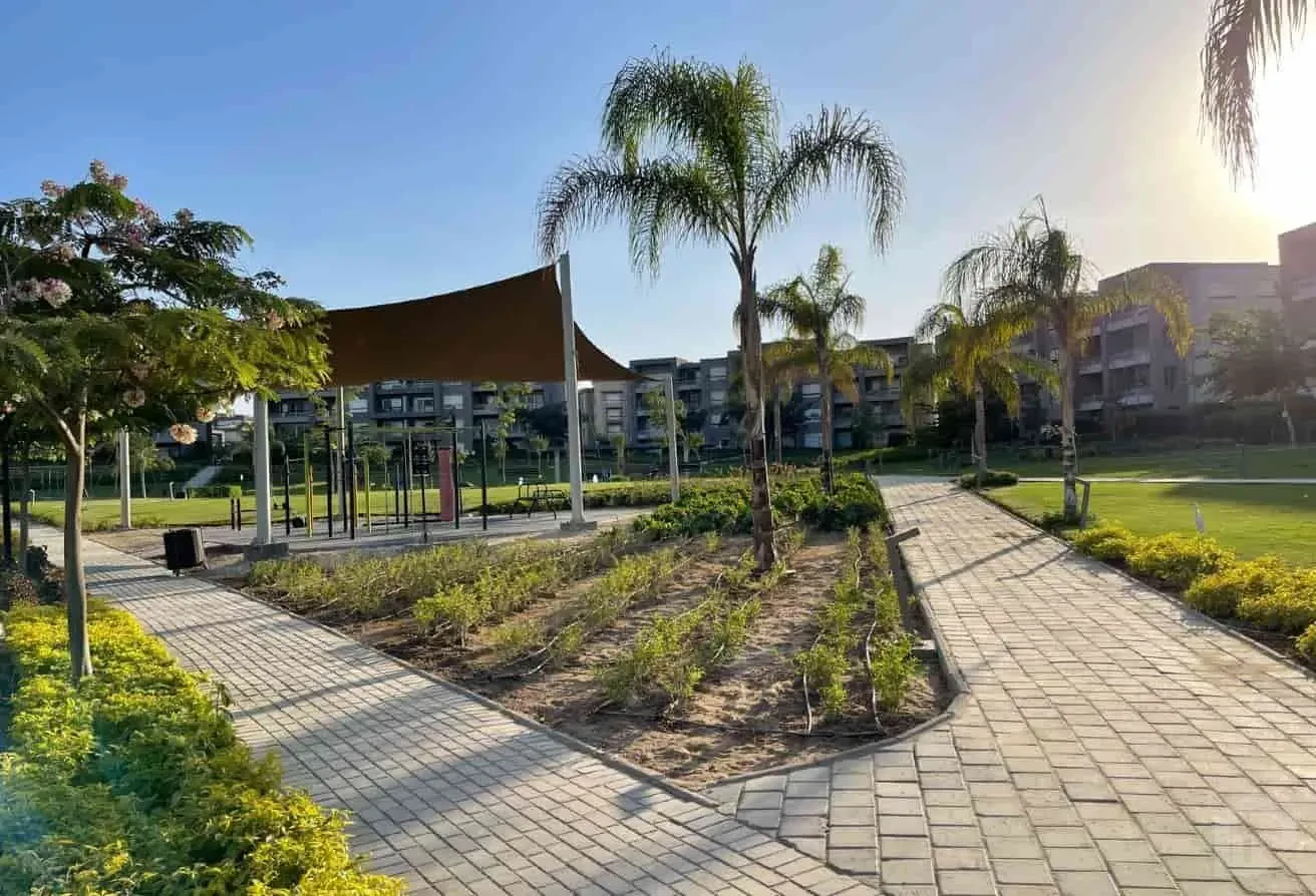 Invest in a Villa with Expansive Landscape & Water View