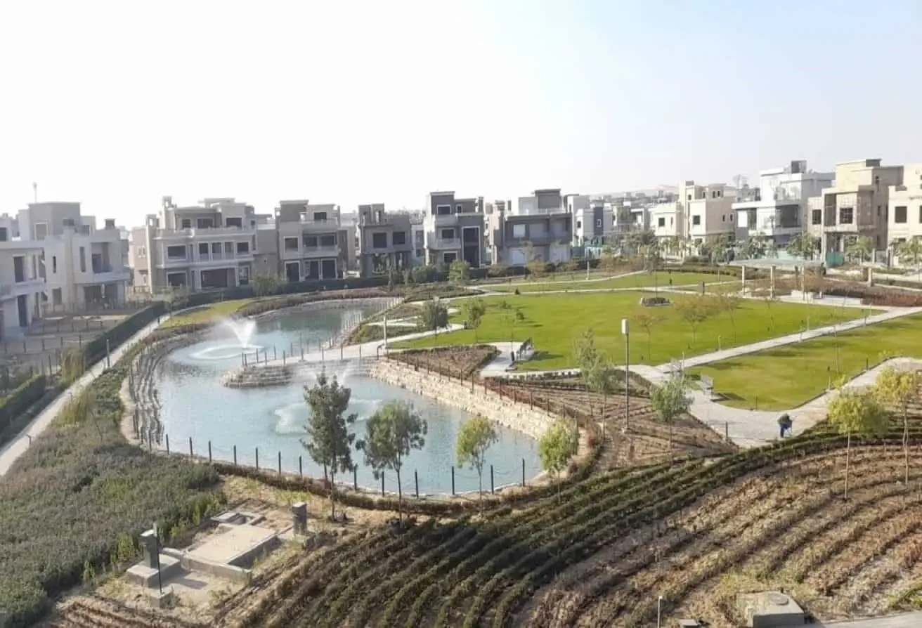 Your Dream Villa with a Stunning Landscape & Lake View