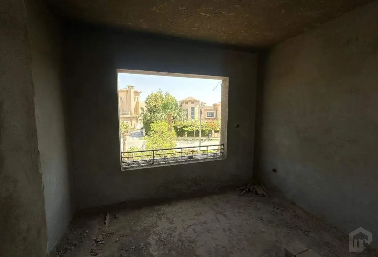Another Interior Room Angle Showing Brickwork Details