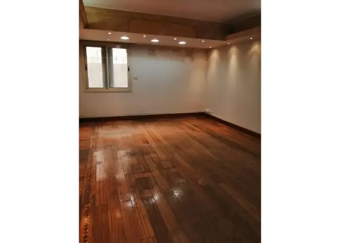 مبنى شركات للبيع