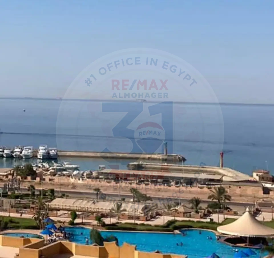 Chalet for sale in Waterfront Porto Sokhna, 95 sqm, 2 bedrooms
