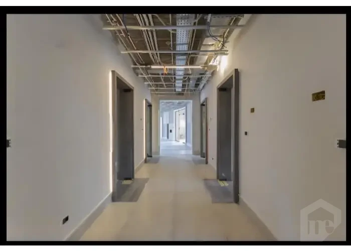 للبيع عيادة 60م استلام فوري في المستثمرين الجنوبية