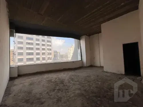 مول تجاري وإداري للإيجار على التسعين الجنوبي