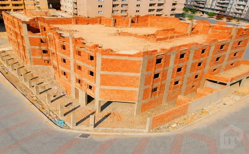 Commercial building El-Hadaba El-Wosta for rent