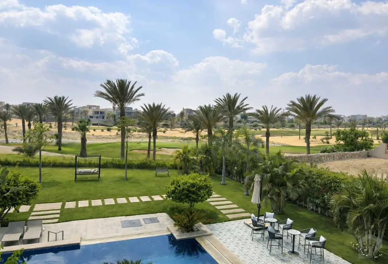 Villa For Sale In 6 Of October