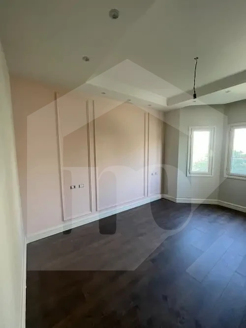 I Villa for Rent At Mountain View Hyde Park