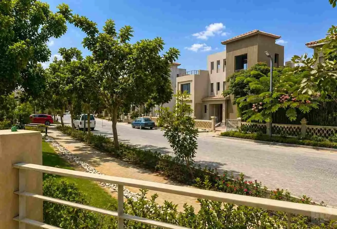 فيلا-ناصية-نصف-تشطيب-(3/4-تشطيب)-|-موقع-متميز---نموذج-i--فيلا-للبيع-في-جولف-أکستنشن---بالم-هيلز،-6-أ-L9134