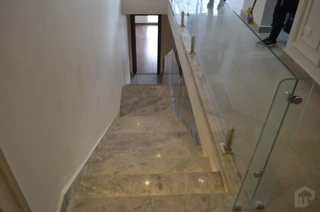 Semi Furnished Duplex For Rent