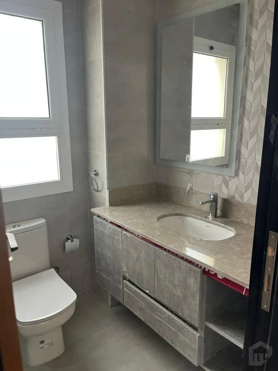 For Rent In hyde Park