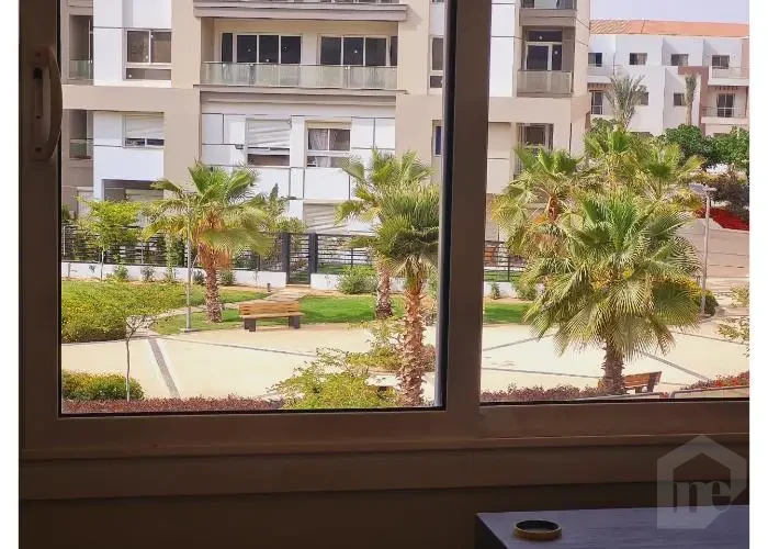 شقه للأيجار في هايد بارك