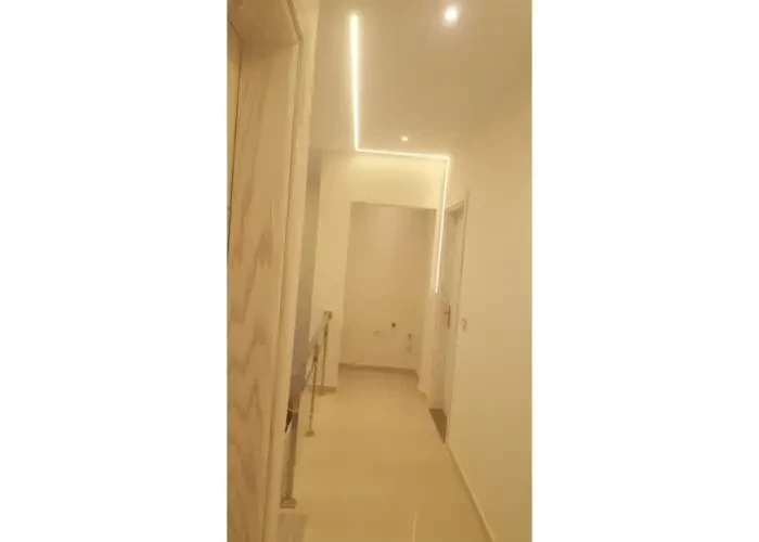 دوبلكس للأيجار في ايستاون