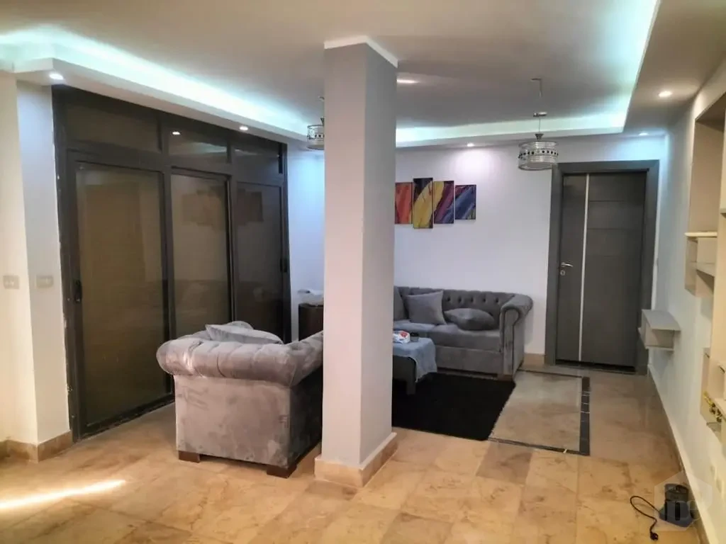 • دوبلكس واسع بتشطيب راقي – درة القاهرة