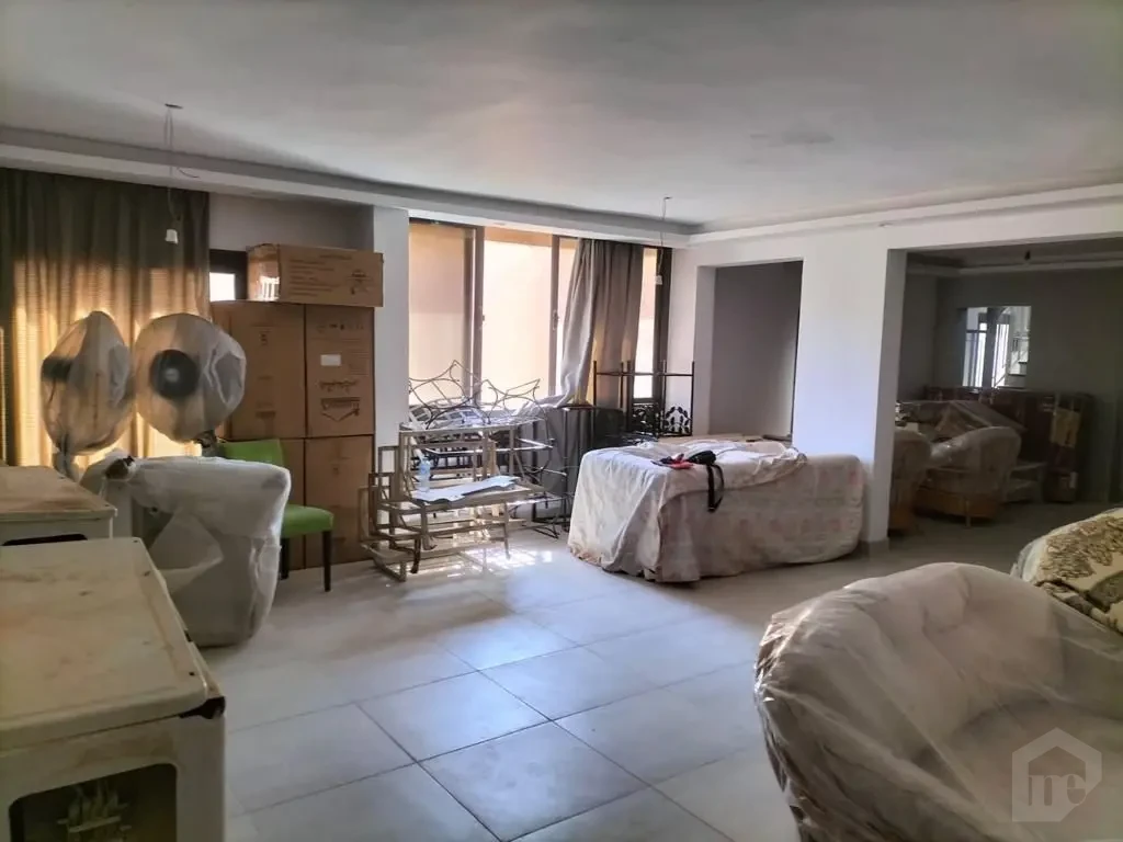 • دوبلكس واسع بتشطيب راقي – درة القاهرة