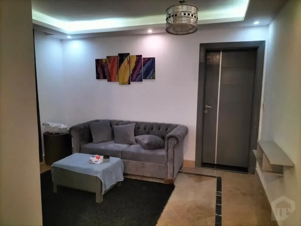 • دوبلكس واسع بتشطيب راقي – درة القاهرة