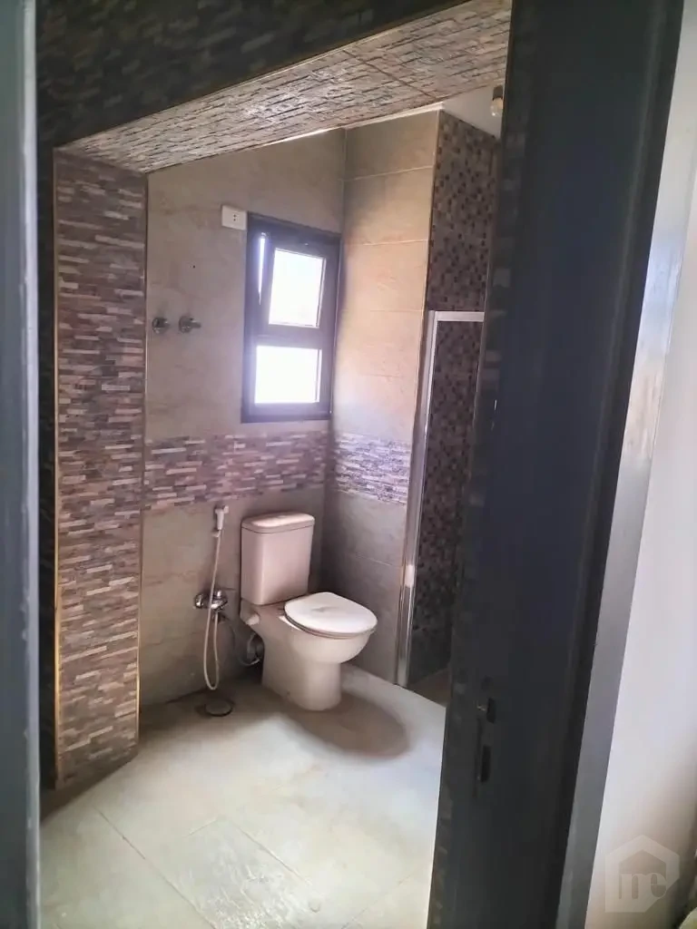 • دوبلكس واسع بتشطيب راقي – درة القاهرة