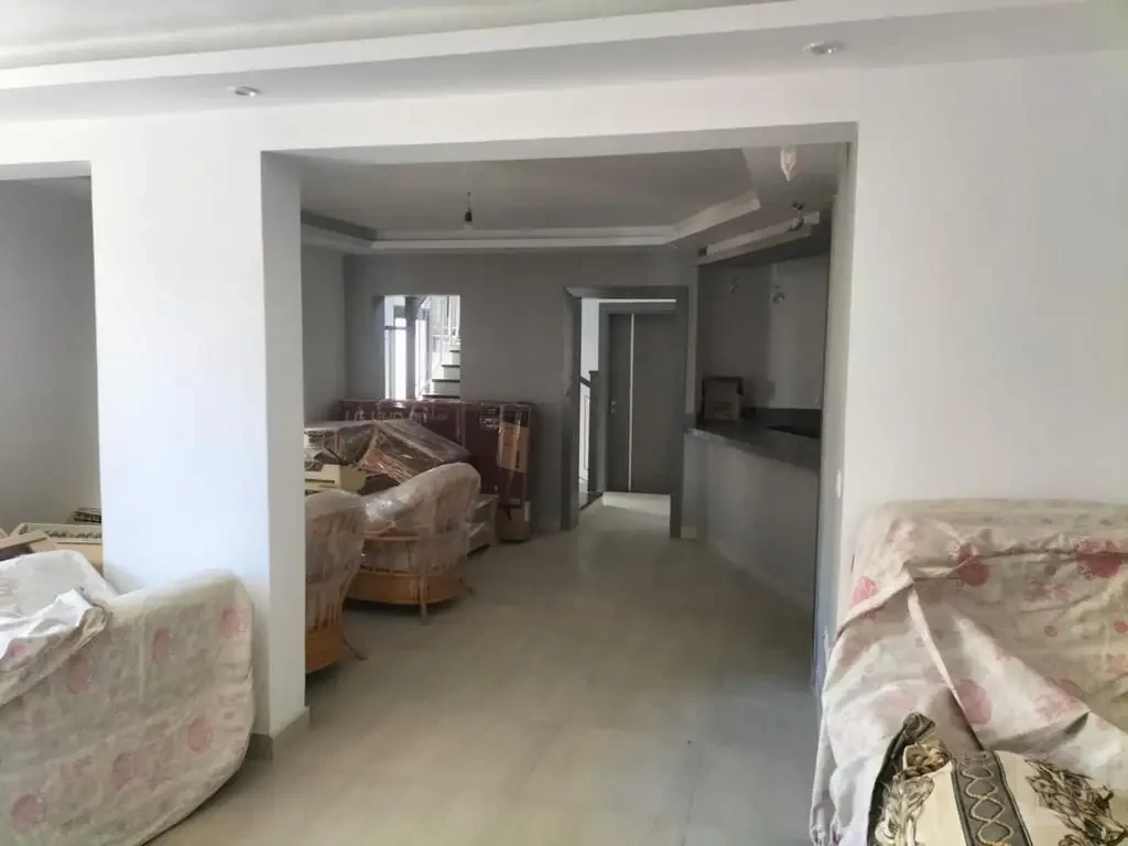 • دوبلكس واسع بتشطيب راقي – درة القاهرة