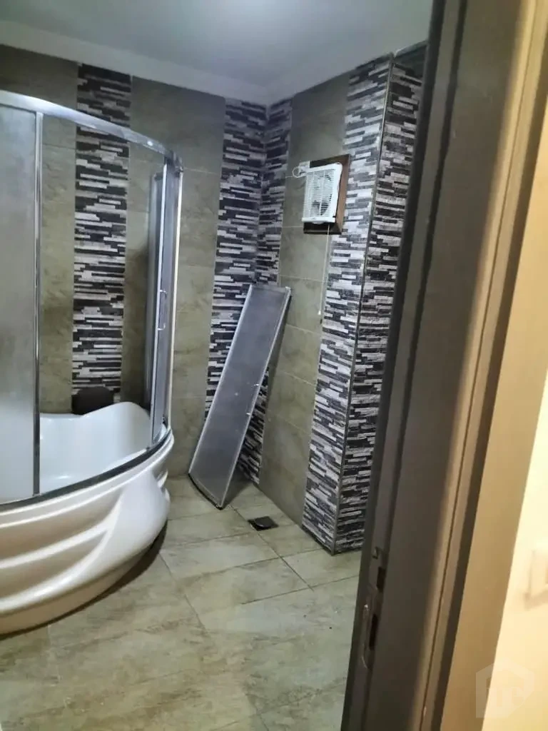 • دوبلكس واسع بتشطيب راقي – درة القاهرة