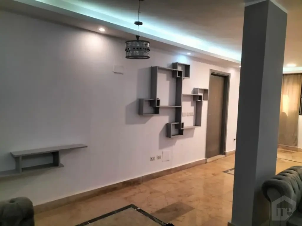 • دوبلكس واسع بتشطيب راقي – درة القاهرة