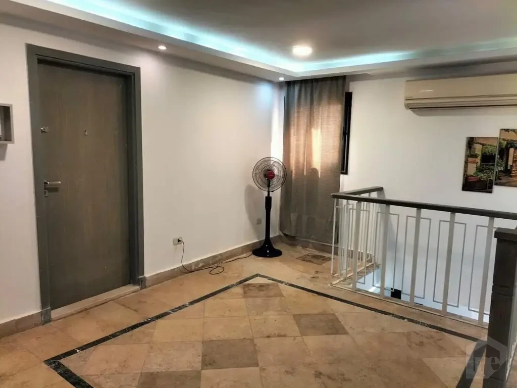 • دوبلكس واسع بتشطيب راقي – درة القاهرة