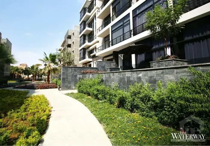 Duplex with Private Garden in New Cairo