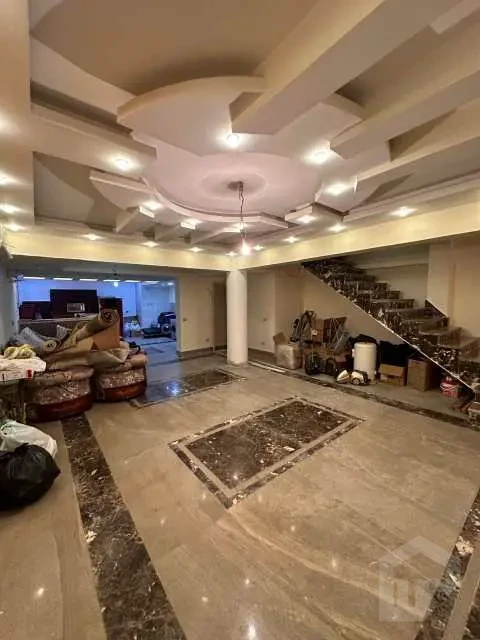 440 sqm Duplex with Private Garden