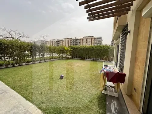 Duplex 262 meters for rent at eastown new cairo