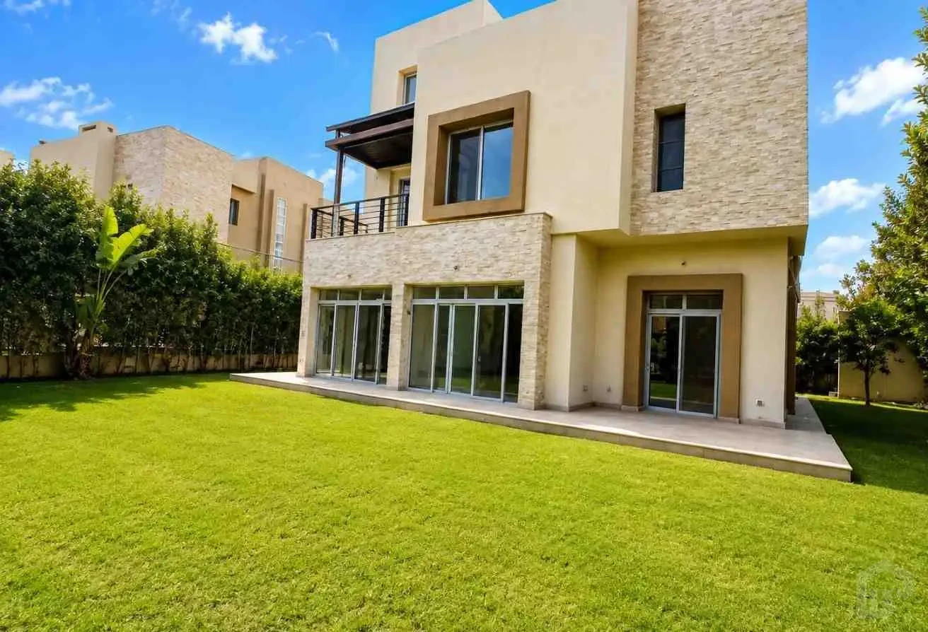 فيلا بسعر مناسب – تشطيب بسيط – أليجريا