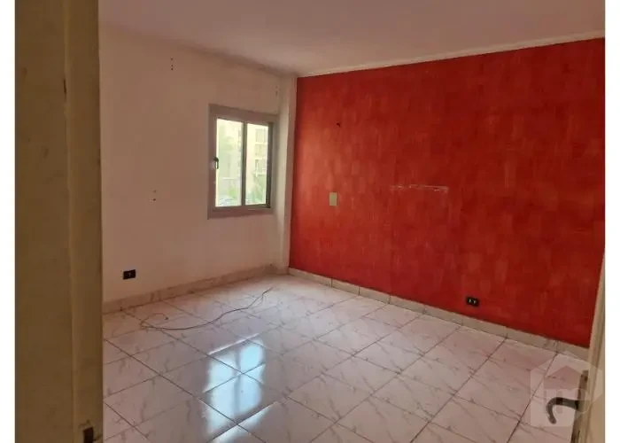 For sale: a fully finished apartment