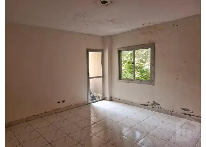 For sale: a fully finished apartment