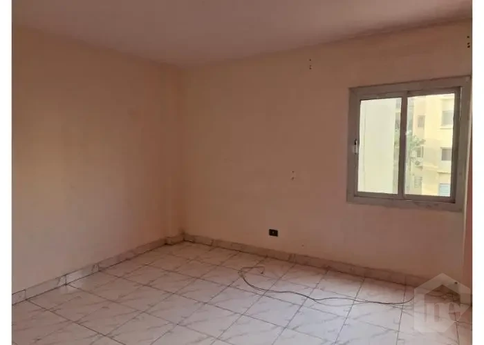 For sale: a fully finished apartment