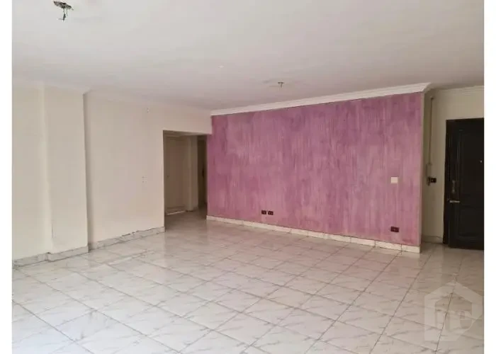 For sale: a fully finished apartment