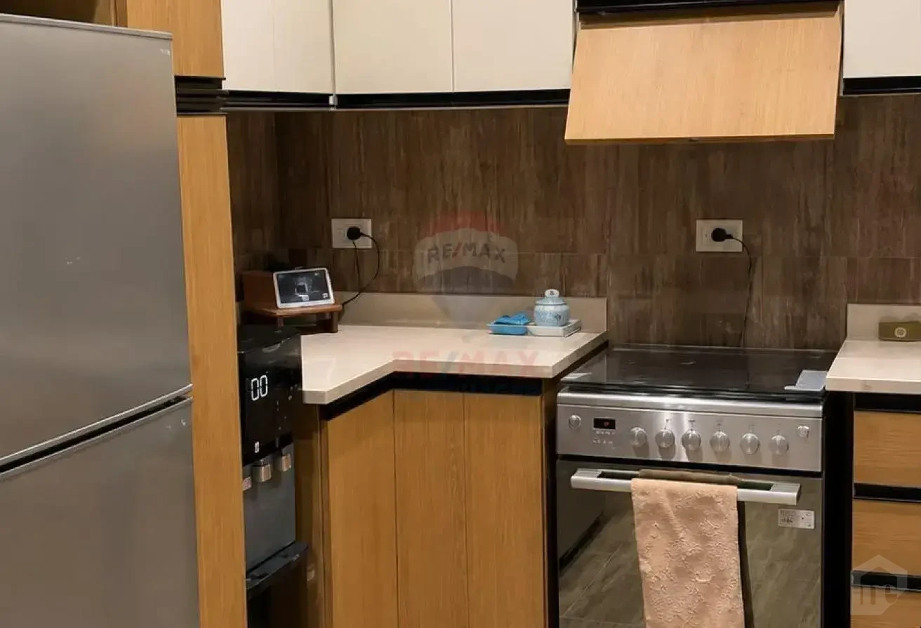 First-Use Furnished Apartment | 3 Bedrooms | East Extensions