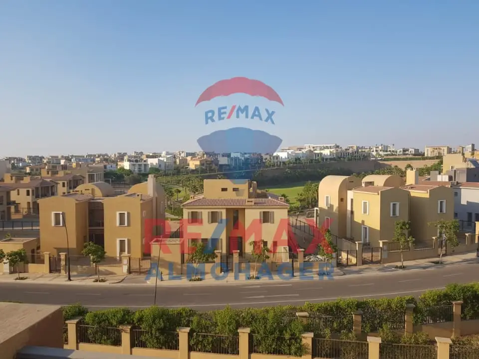 للإيجار | بنتهاوس رائع في كازا، سوديك ويست – يطل على أليجريا