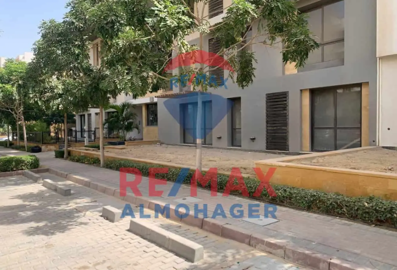 Rent This Luxurious Apartment in Beverly Hills Today